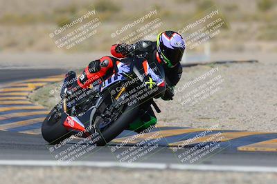 media/Apr-09-2023-SoCal Trackdays (Sun) [[333f347954]]/Turn 11 (10am)/